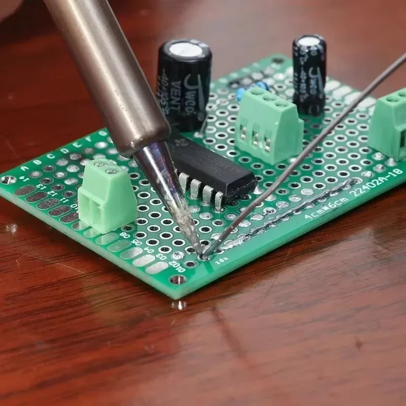 Universal PCB Circuit Protoboa - Pcb Etching Kit recensione e prezzo